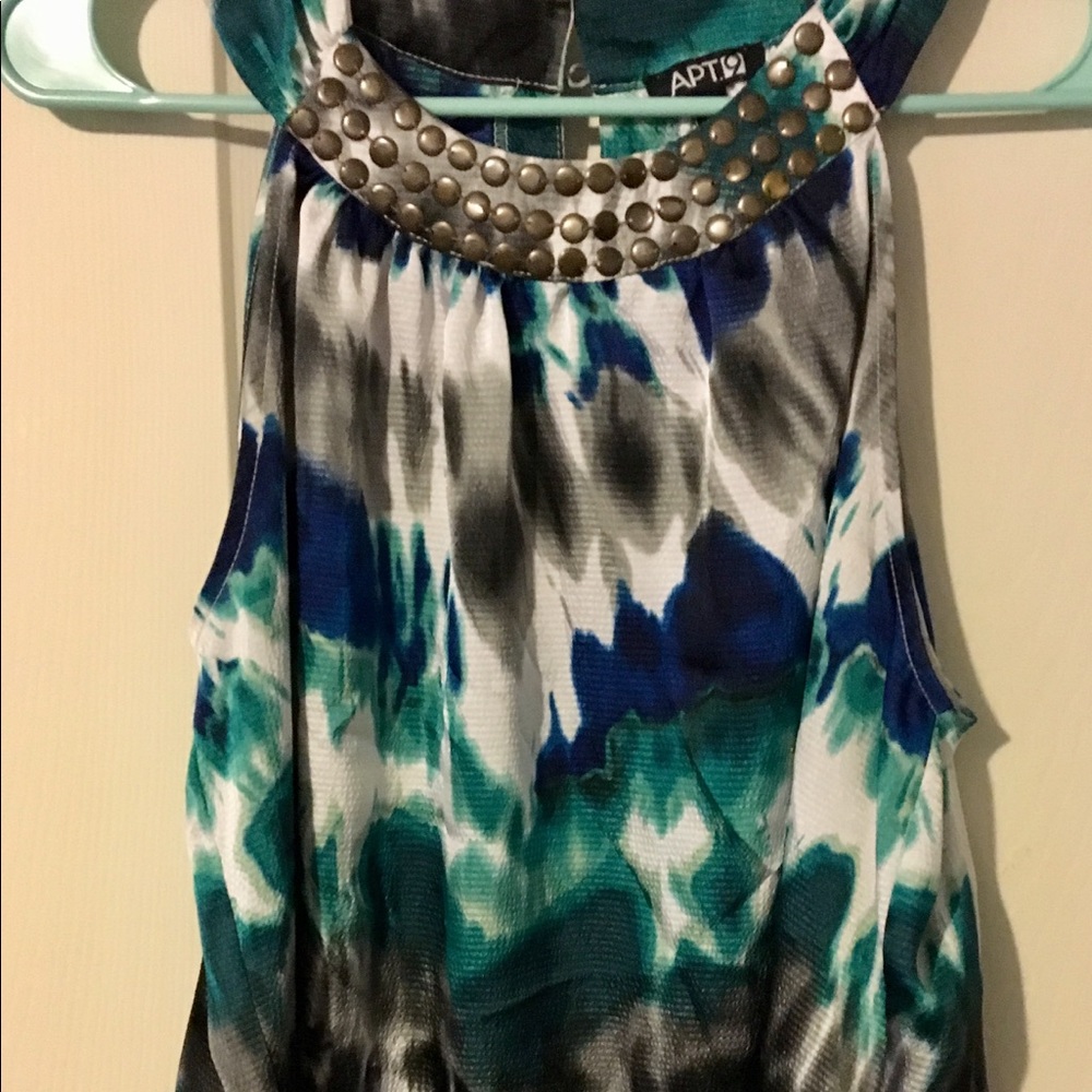 Stylish women’s tank